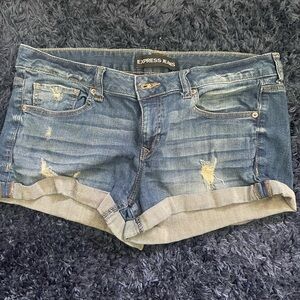 Express Jean short shorts